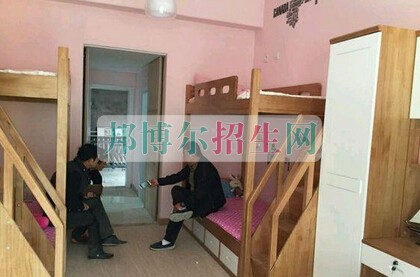 上海醫(yī)藥高等?？茖W校