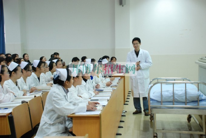 中?？谇会t(yī)學(xué)升本科