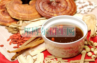哪個(gè)大專(zhuān)學(xué)校的中醫(yī)學(xué)好