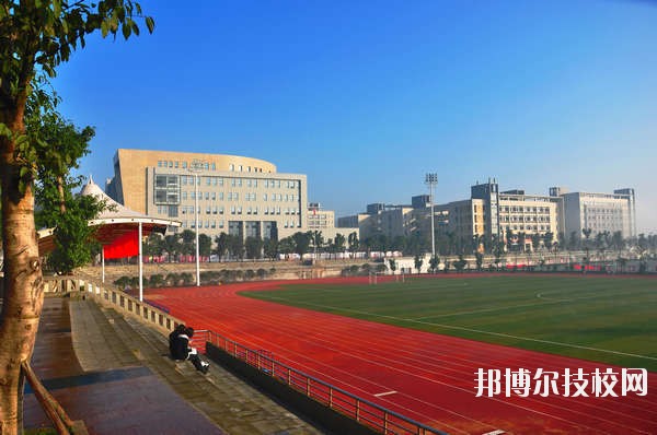 廣州從化高級(jí)技工學(xué)校2020年報(bào)名條件、招生要求、招生對(duì)象