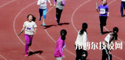 嘉峪關(guān)體育運(yùn)動(dòng)學(xué)校2020年學(xué)費(fèi)、收費(fèi)多少
