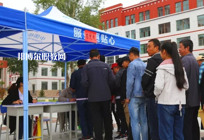 甘南藏族自治州職業(yè)中專(zhuān)2022年學(xué)費(fèi)、收費(fèi)多少