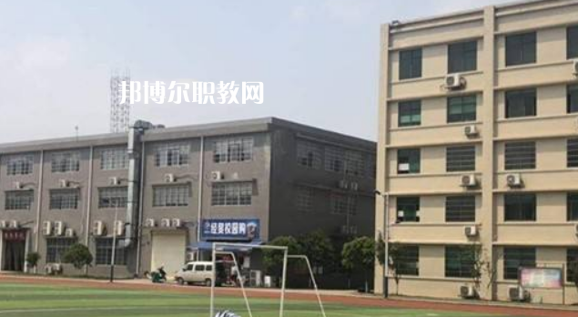 孟連縣職業(yè)高級中學2022年報名條件、招生要求、招生對象