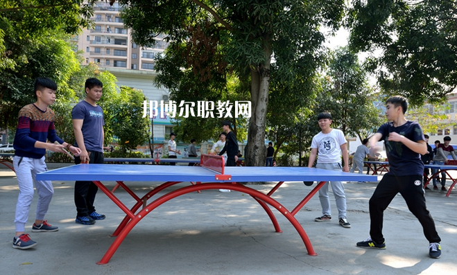 昭陽(yáng)區(qū)高級(jí)職業(yè)中學(xué)2022年報(bào)名條件、招生要求、招生對(duì)象