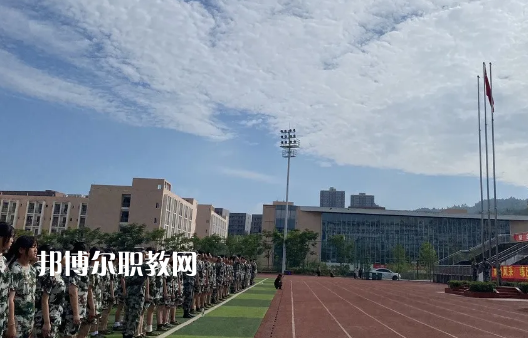 曲靖麒麟職業(yè)技術(shù)學(xué)校2022年報(bào)名條件、招生要求、招生對(duì)象
