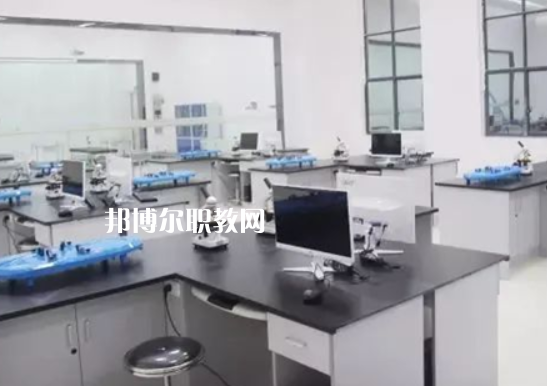長沙市高新技術(shù)工程學校