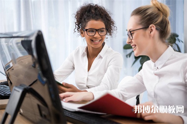 四川哪里的中職學校能讀工商行政管理事務(wù)專業(yè)